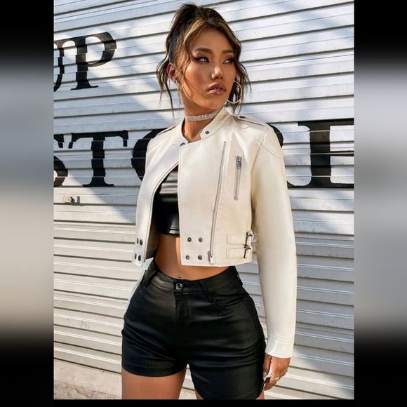❤️Cropped Cream PU Leather Biker Jacket - Picture 6 of 9